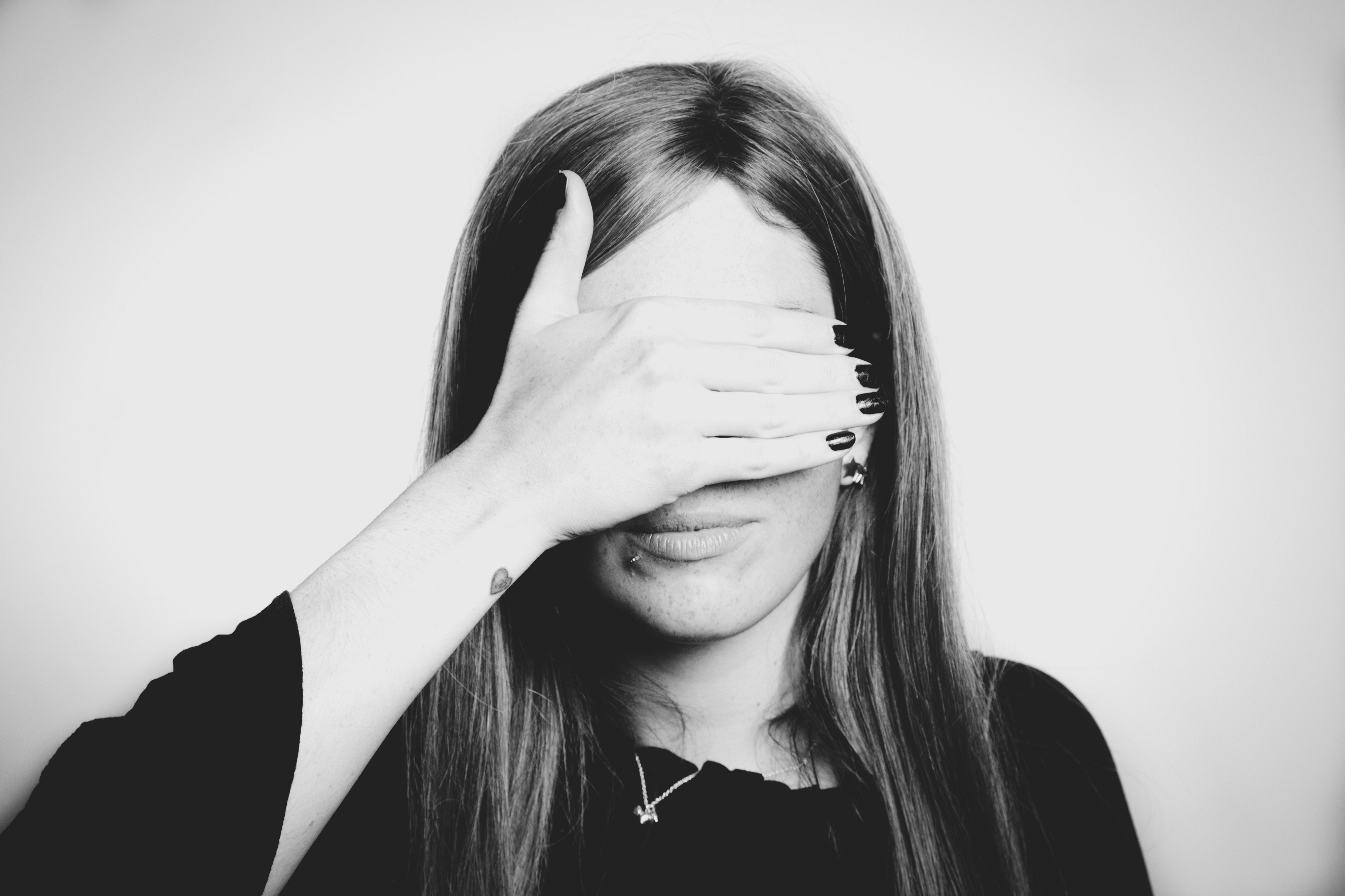 Utangaçlık Nedir? Utangaçlık Nasıl Yenilir?